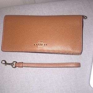 Coach slim wallet in pebble leather